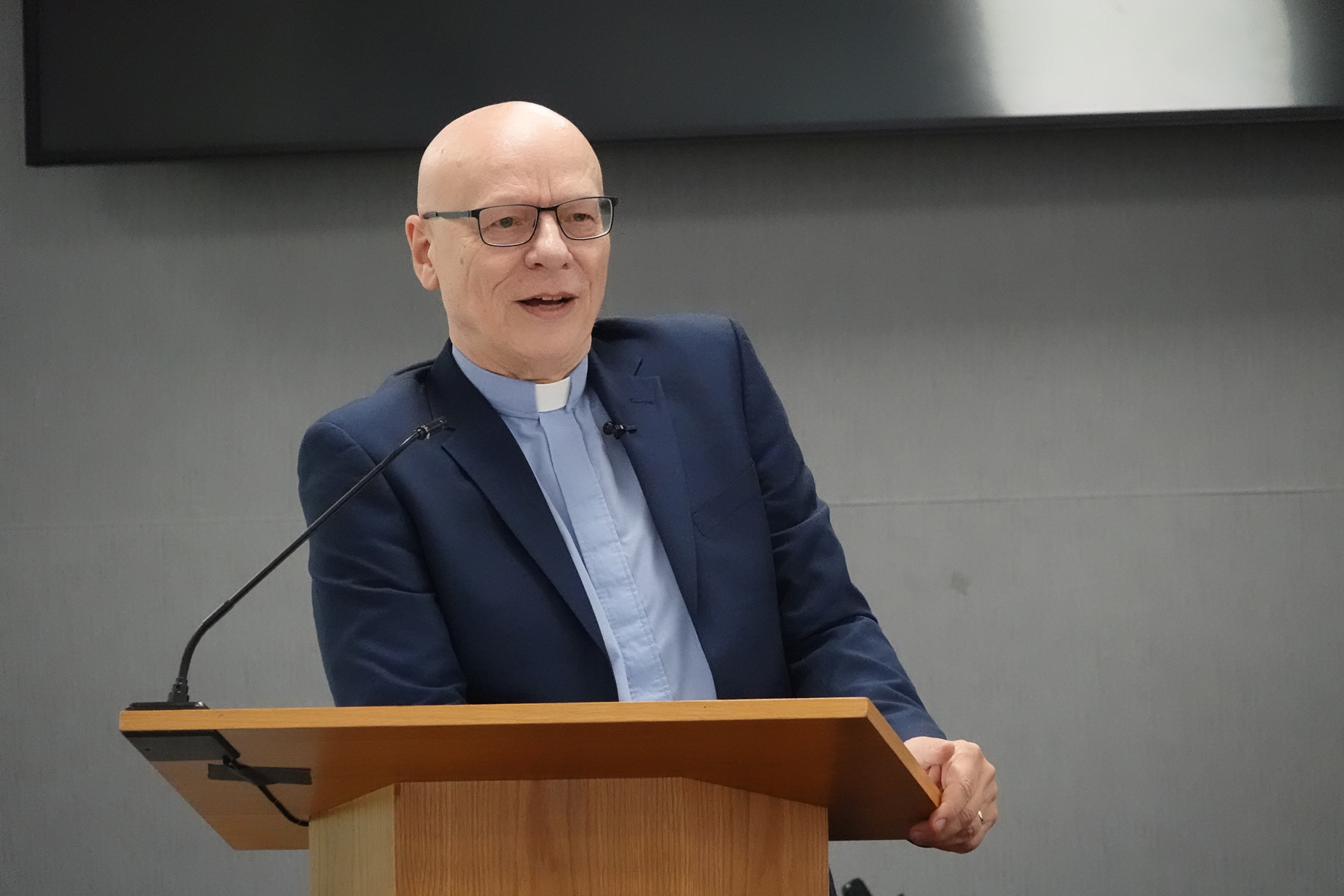 Jeremy Begbie speaking at clergy conference