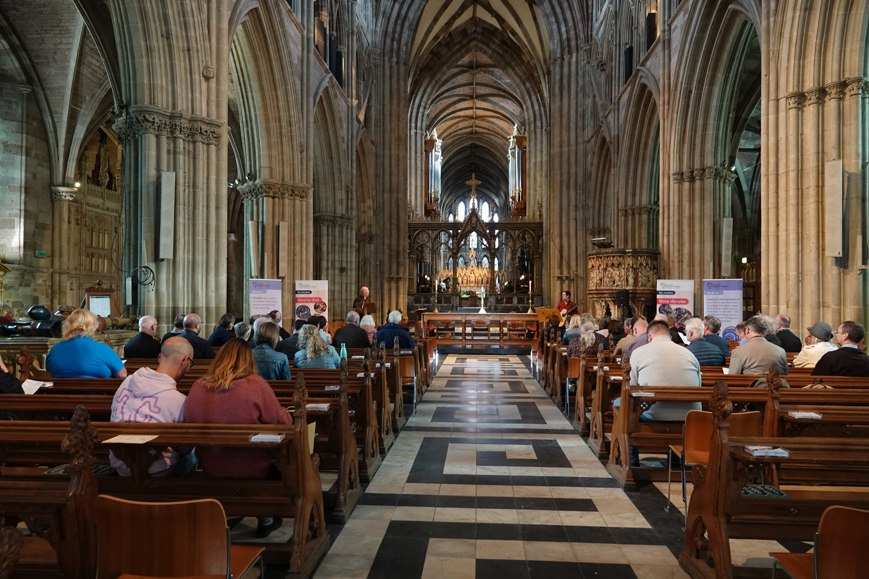 People gathered in the cathedral nave to launch praying for growth