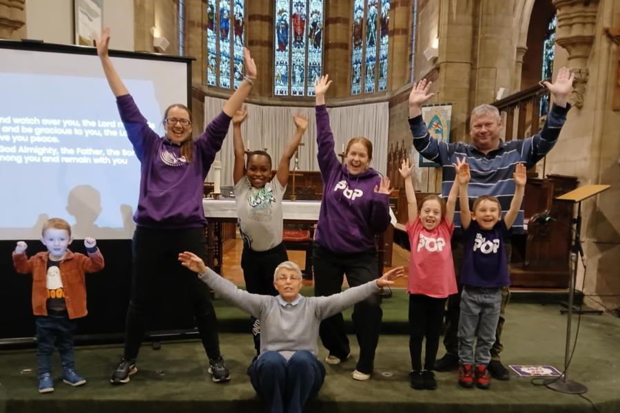 Pop-up church Kiddi image 1.jpeg