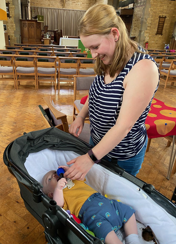 Mum and baby at coffee stop