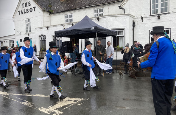 Morris dancers in Knightwick