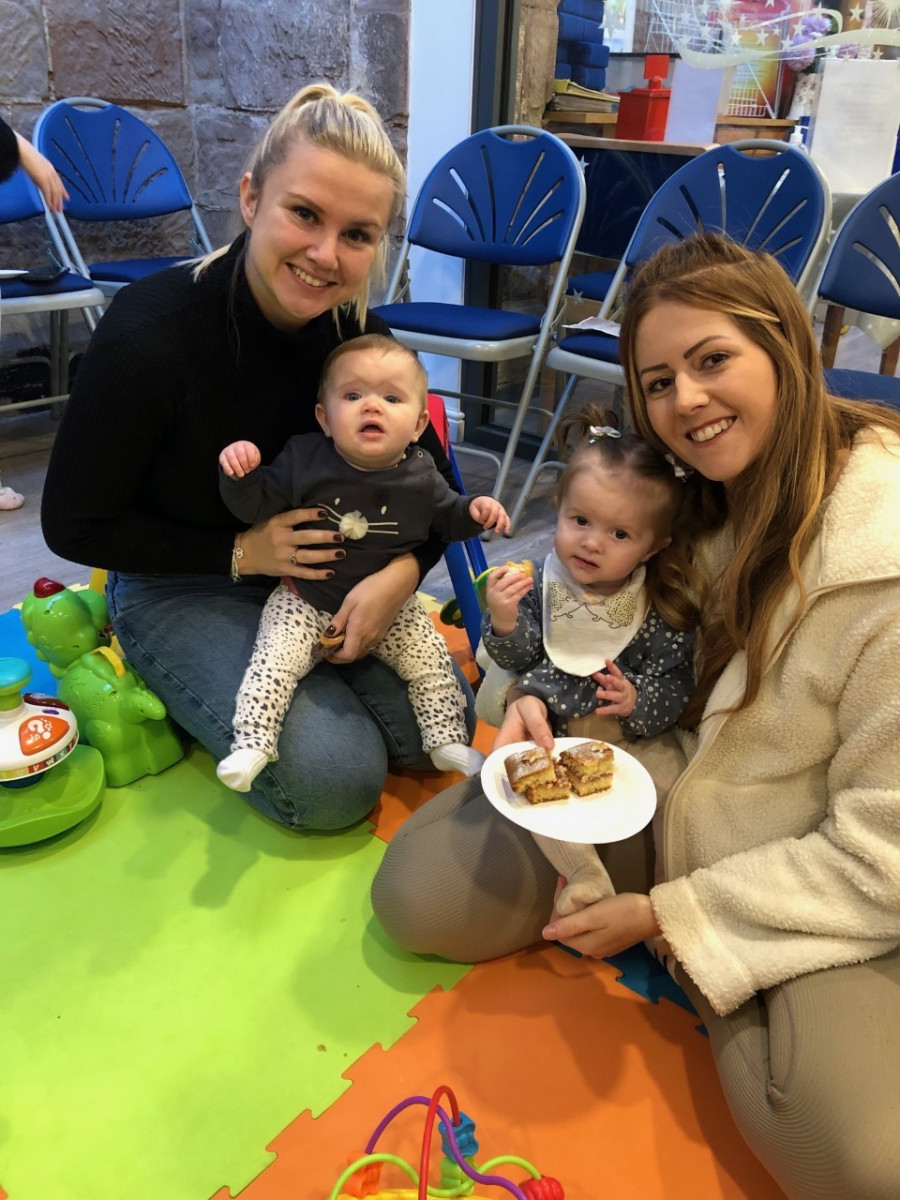 Mums and babies at the group